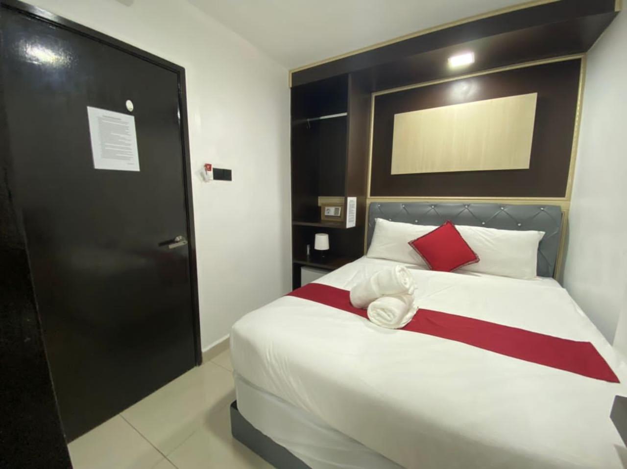 Red Velvet Inn Bukit Bintang Kuala Lumpur Buitenkant foto